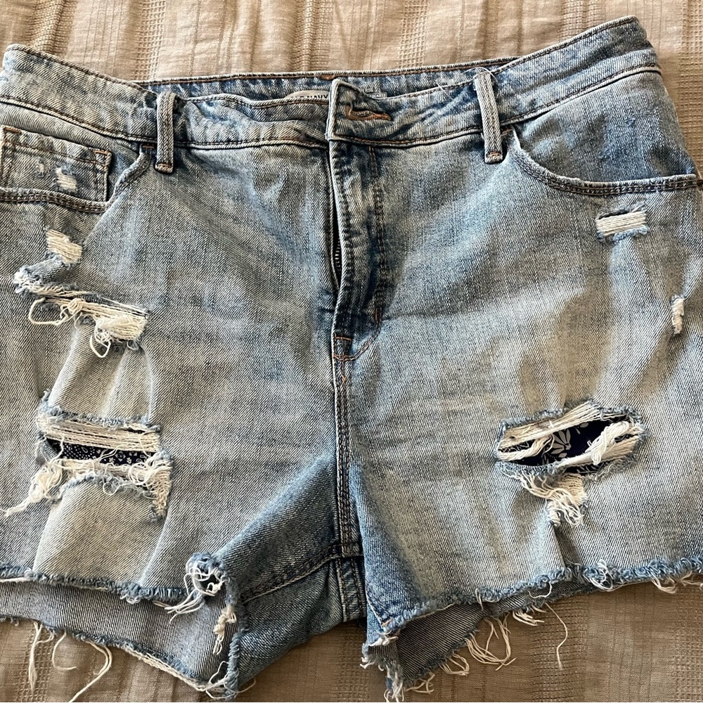 Old Navy Light Blue Distressed Jean Shorts